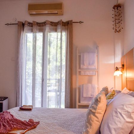 Bonsai Aparthotel Skiathos Town Bagian luar foto