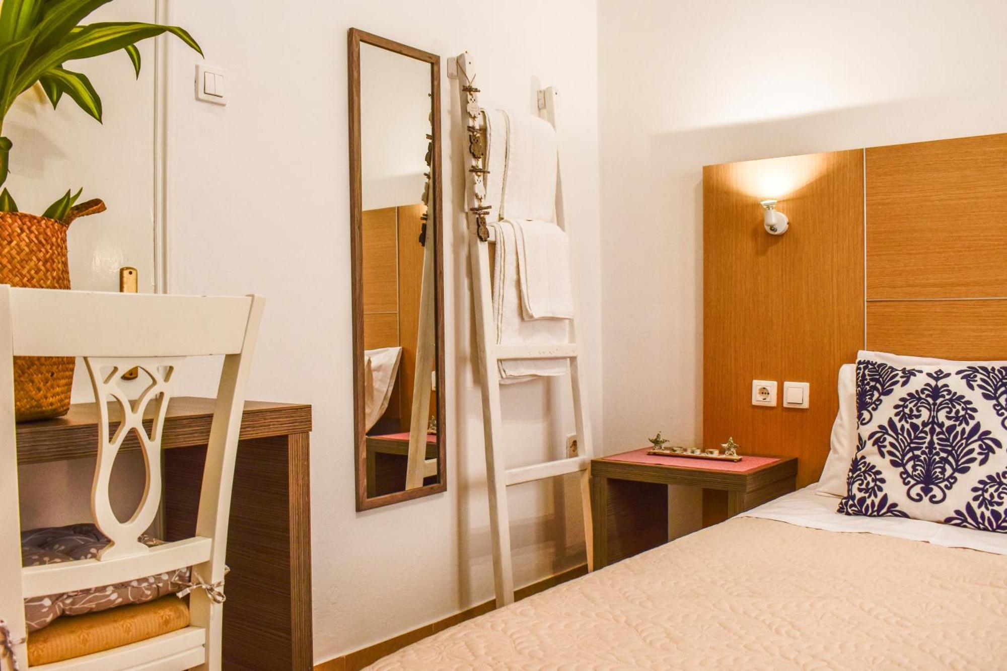 Bonsai Aparthotel Skiathos Town Bagian luar foto